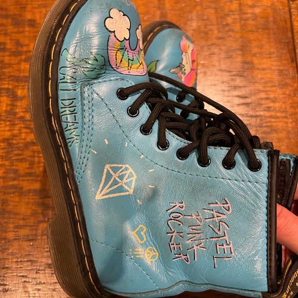 Blue Dr Martens boots - Picture 12 of 13